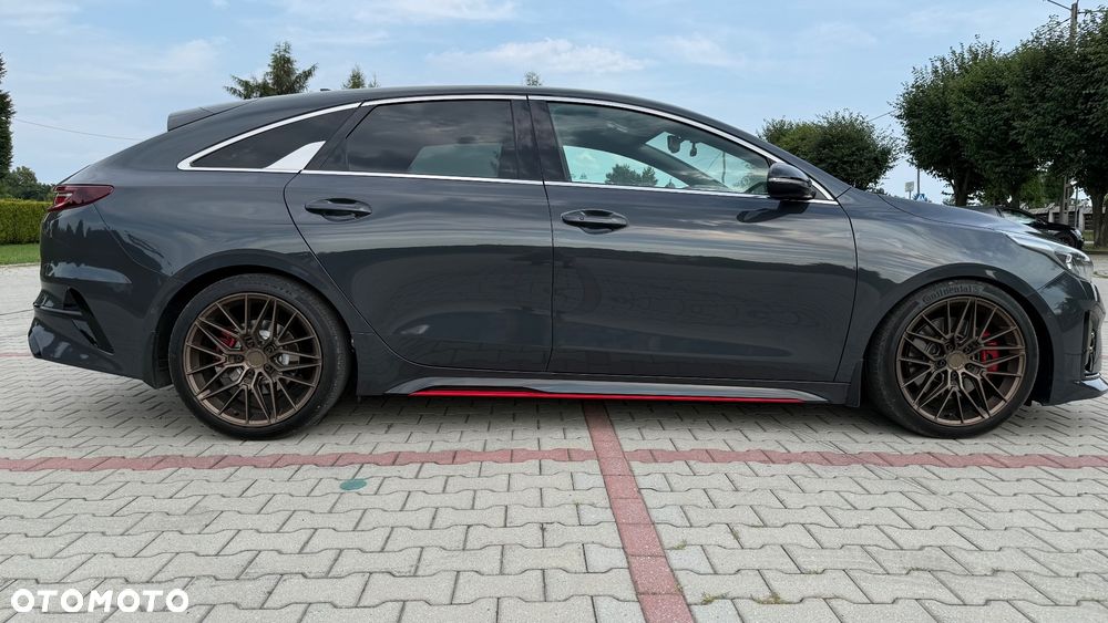 Kia ProCeed - 17