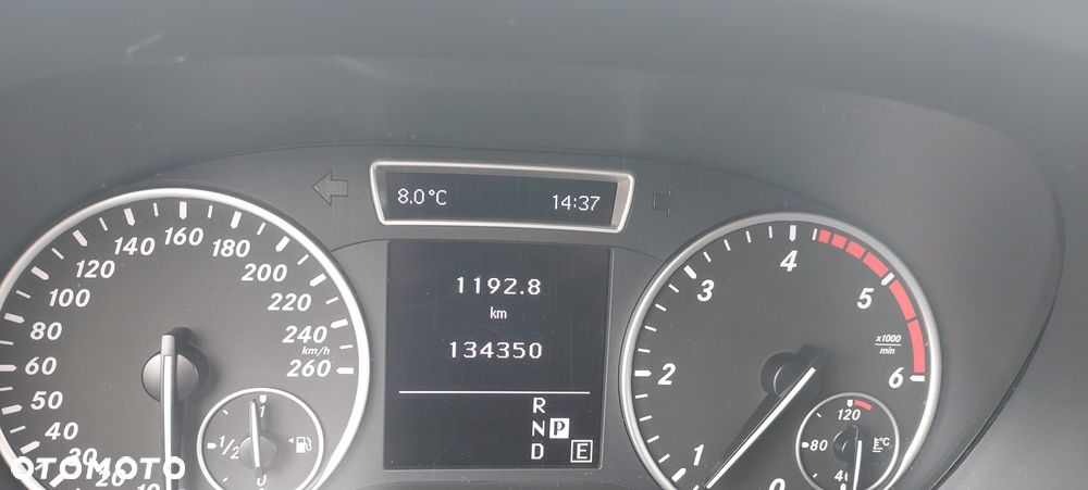 Mercedes-Benz Klasa B 180 CDI (BlueEFFICIENCY) 7G-DCT - 11