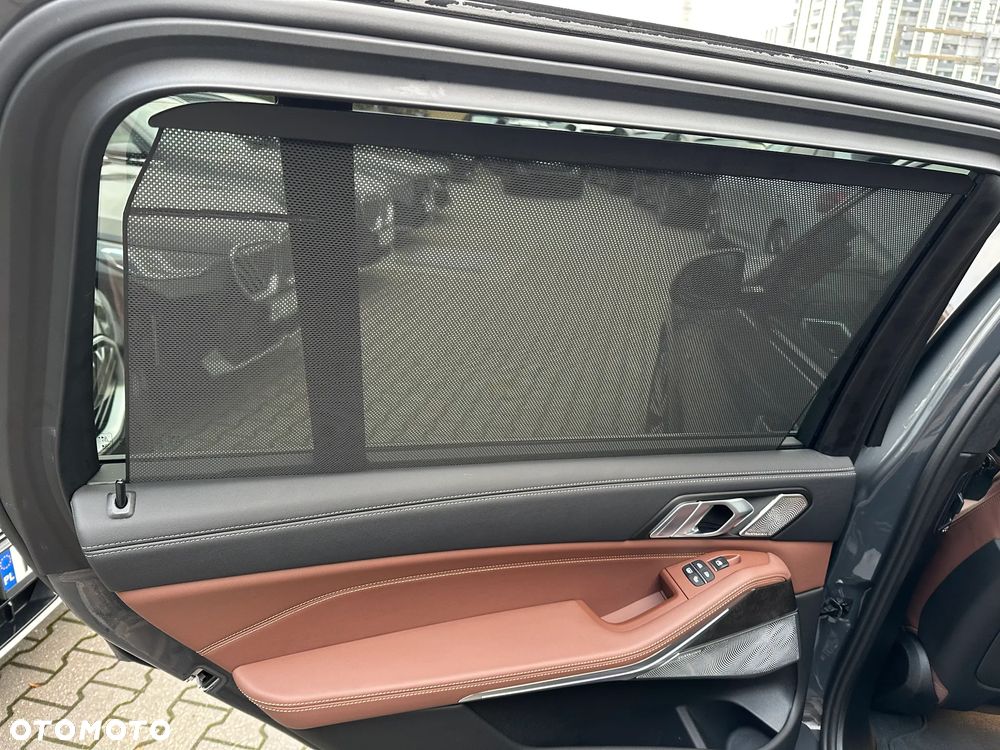 BMW X7 xDrive40d mHEV M Sport sport - 19