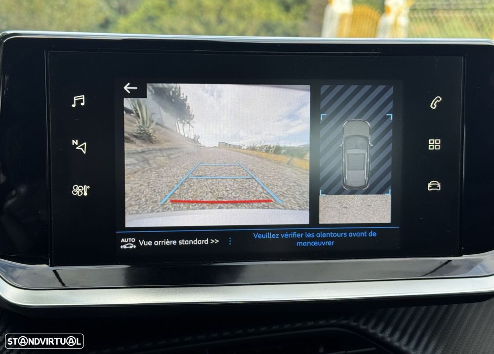 Peugeot 2008 1.5 BlueHDi Allure - 12