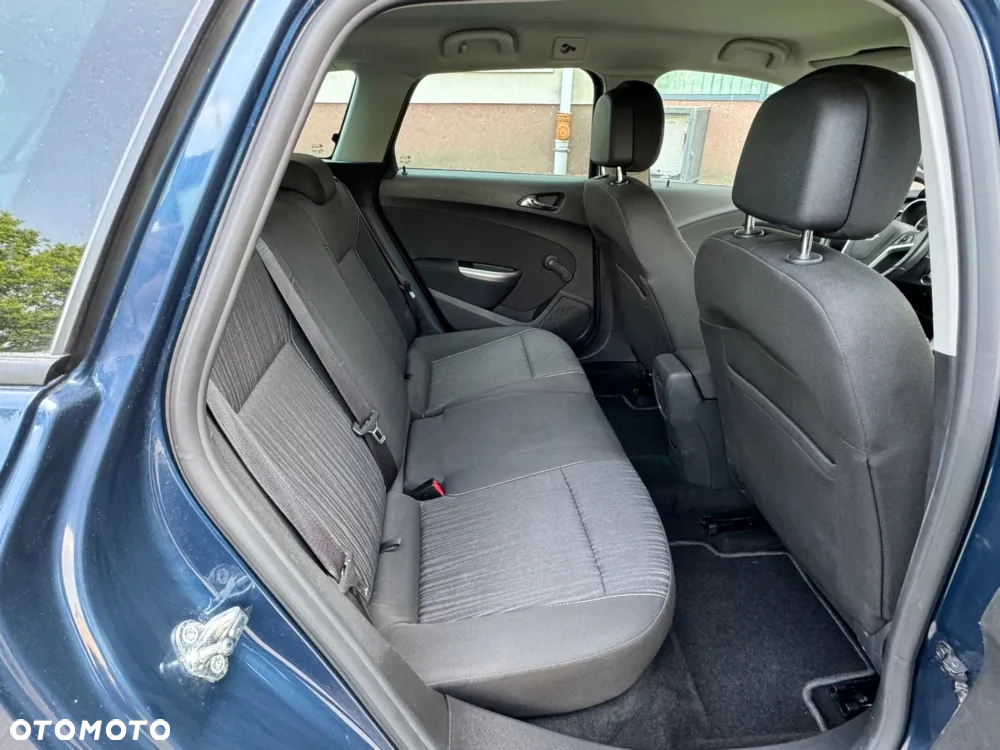Opel Astra 1.6 Caravan Selection - 26