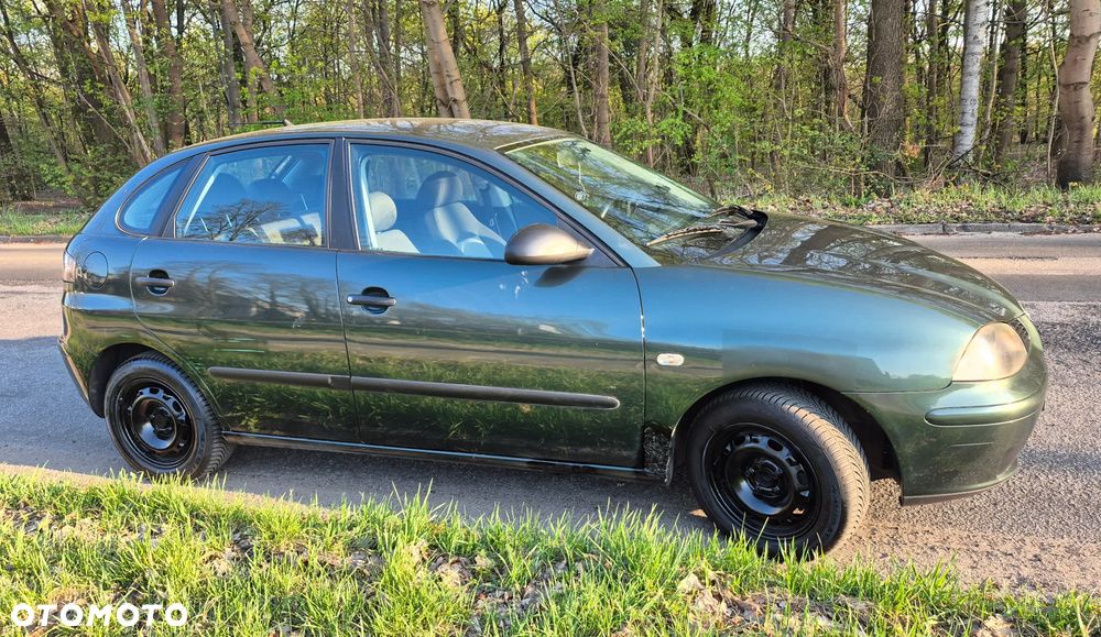 Seat Ibiza 1.4 16V Signo - 5