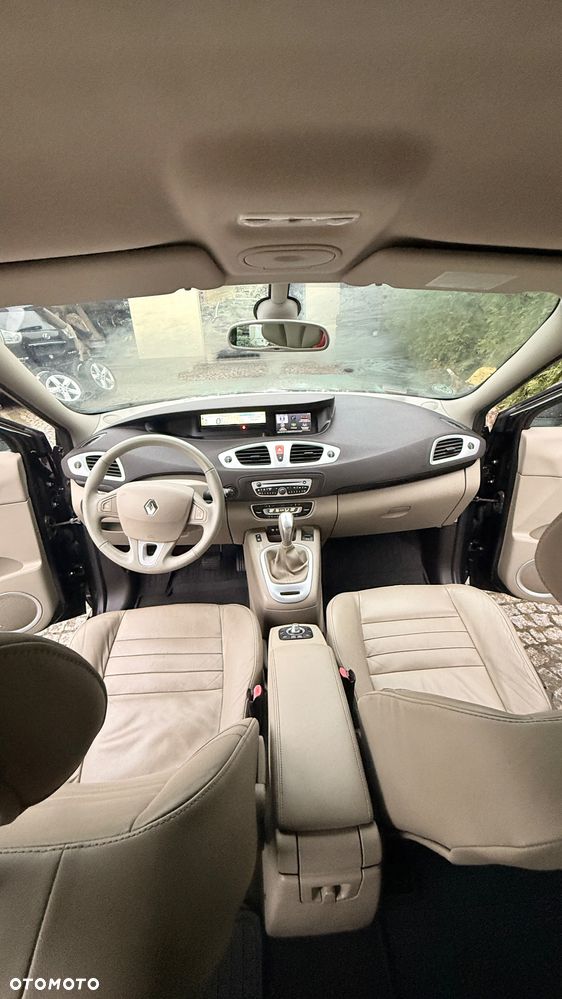 Renault Scenic 2.0 16V 140 CVT Dynamique - 11