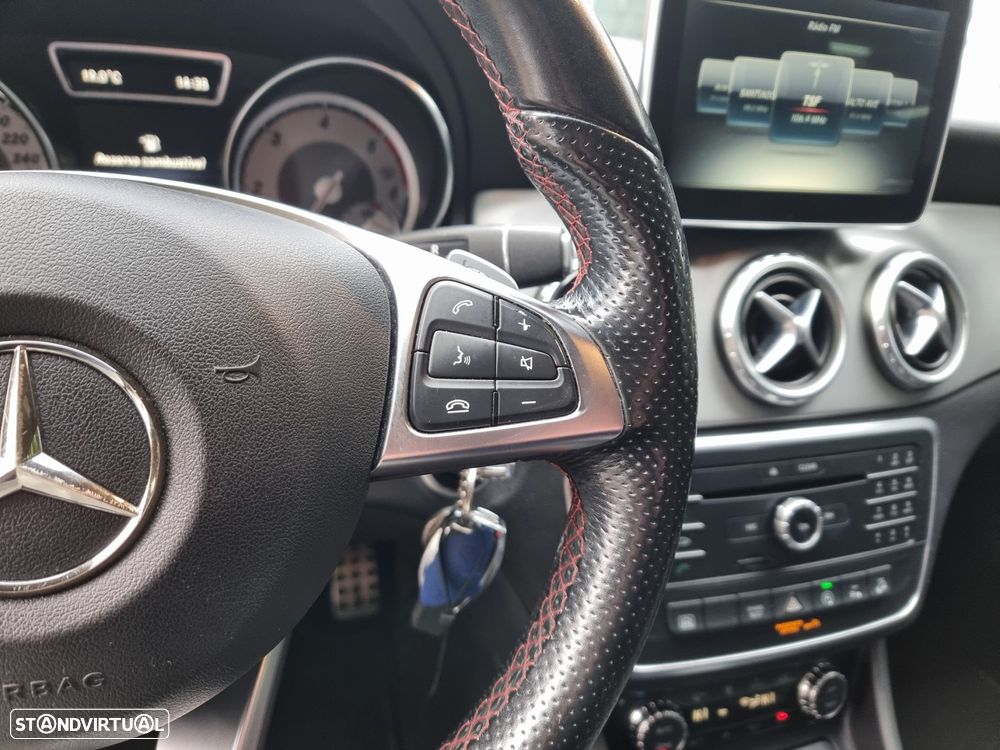 Mercedes-Benz GLA 220 CDI AMG Line 4-Matic - 17