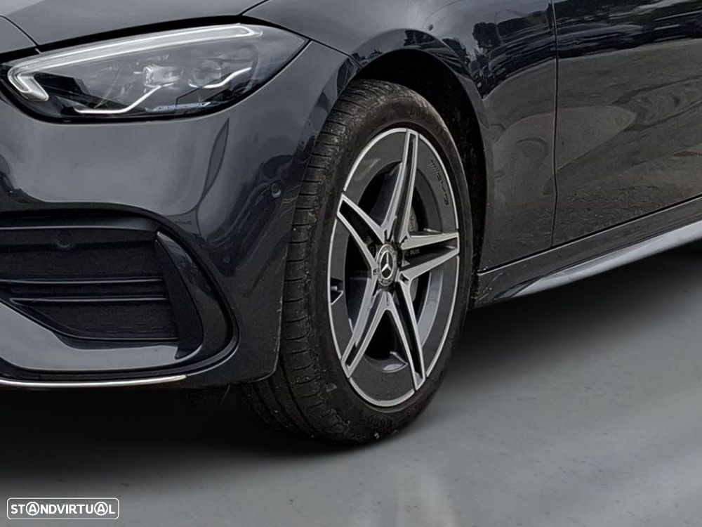 Mercedes-Benz C 300 de AMG Line - 4