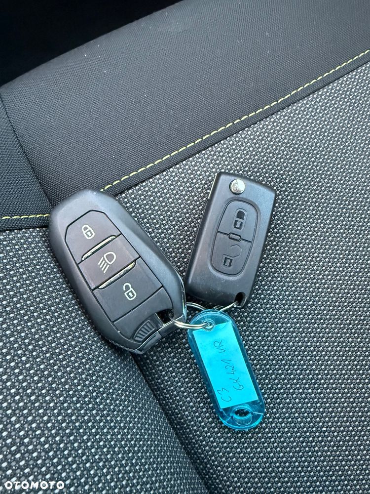 Citroën C3 1.2 PureTech Shine - 30