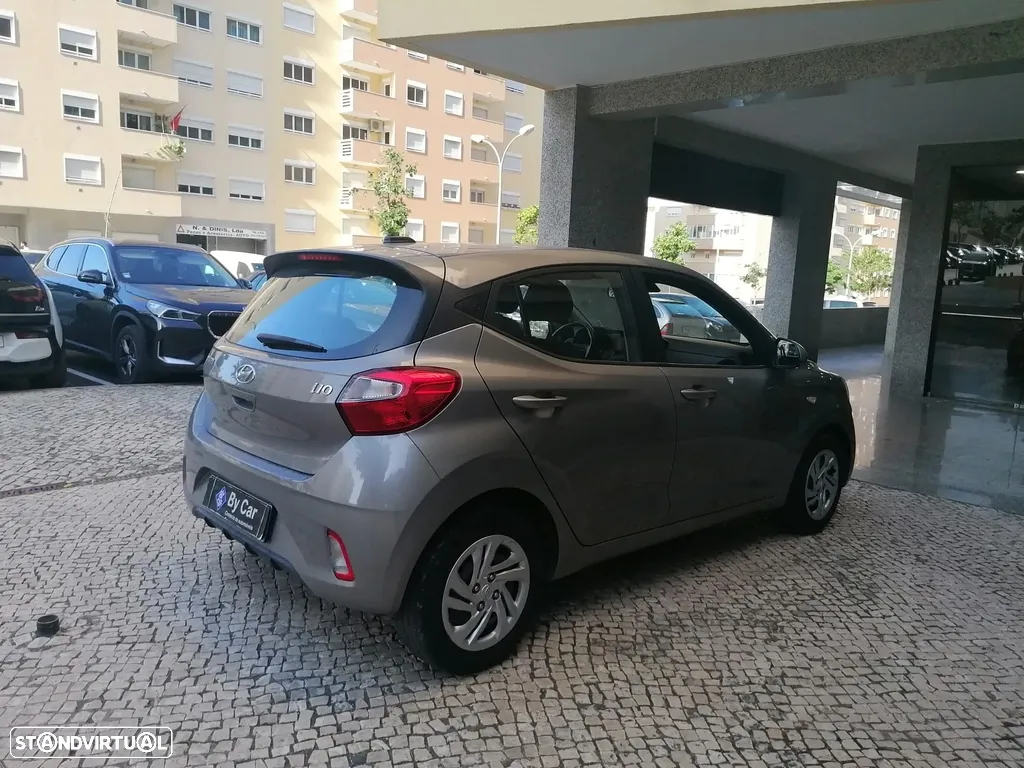 Hyundai i10 1.0 Comfort AMT - 9