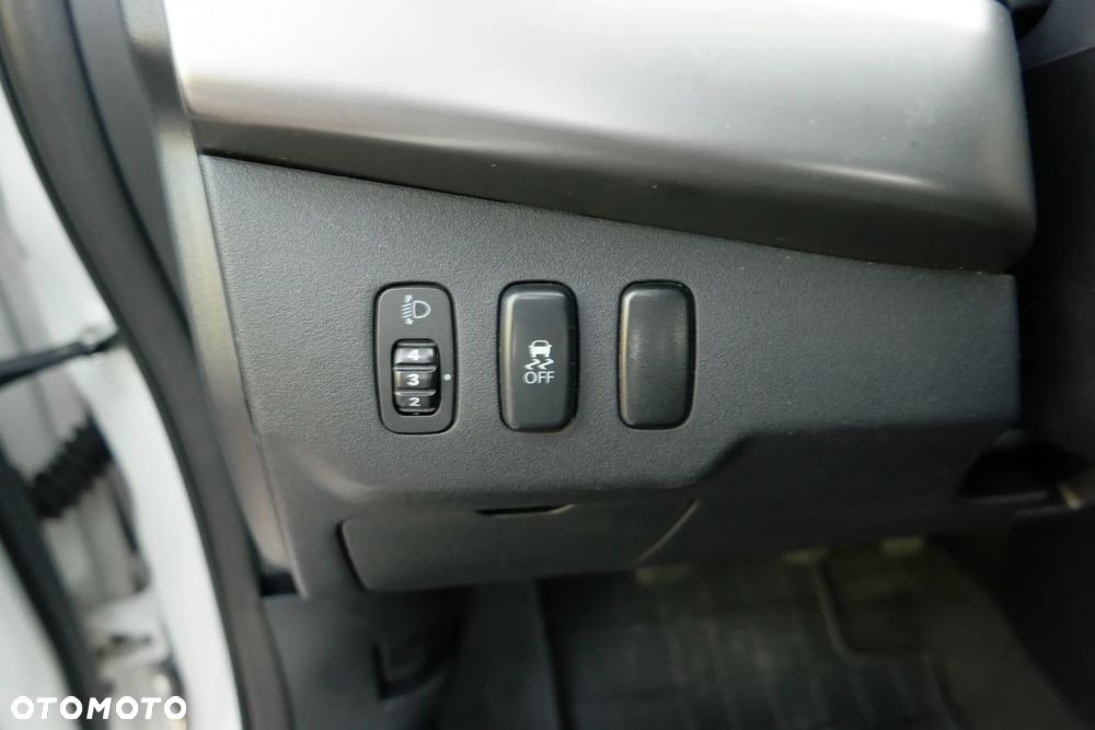 Mitsubishi Lancer - 26