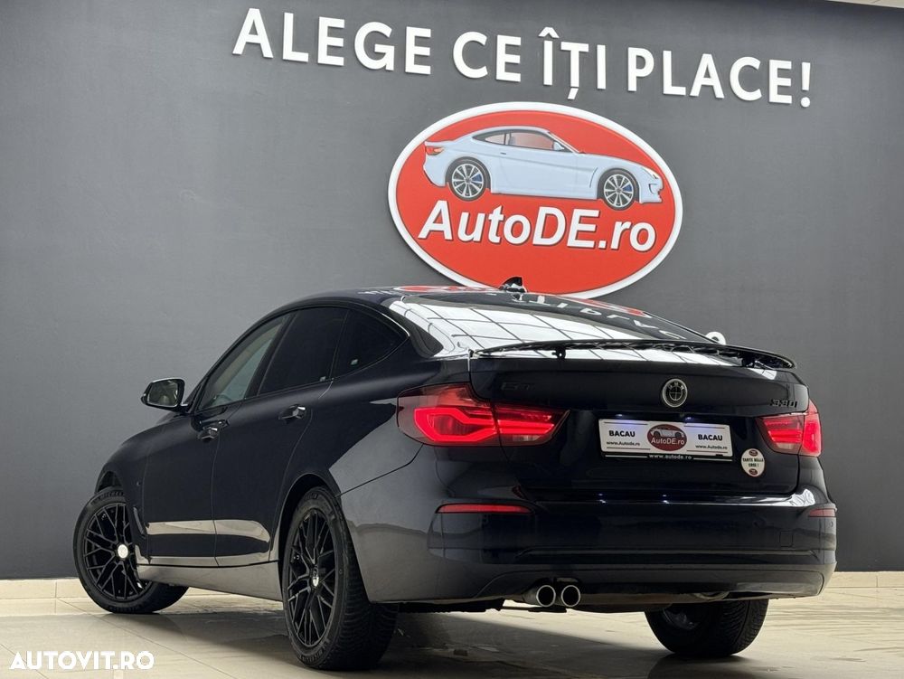 BMW Seria 3 330i GT Aut. Luxury Line - 3