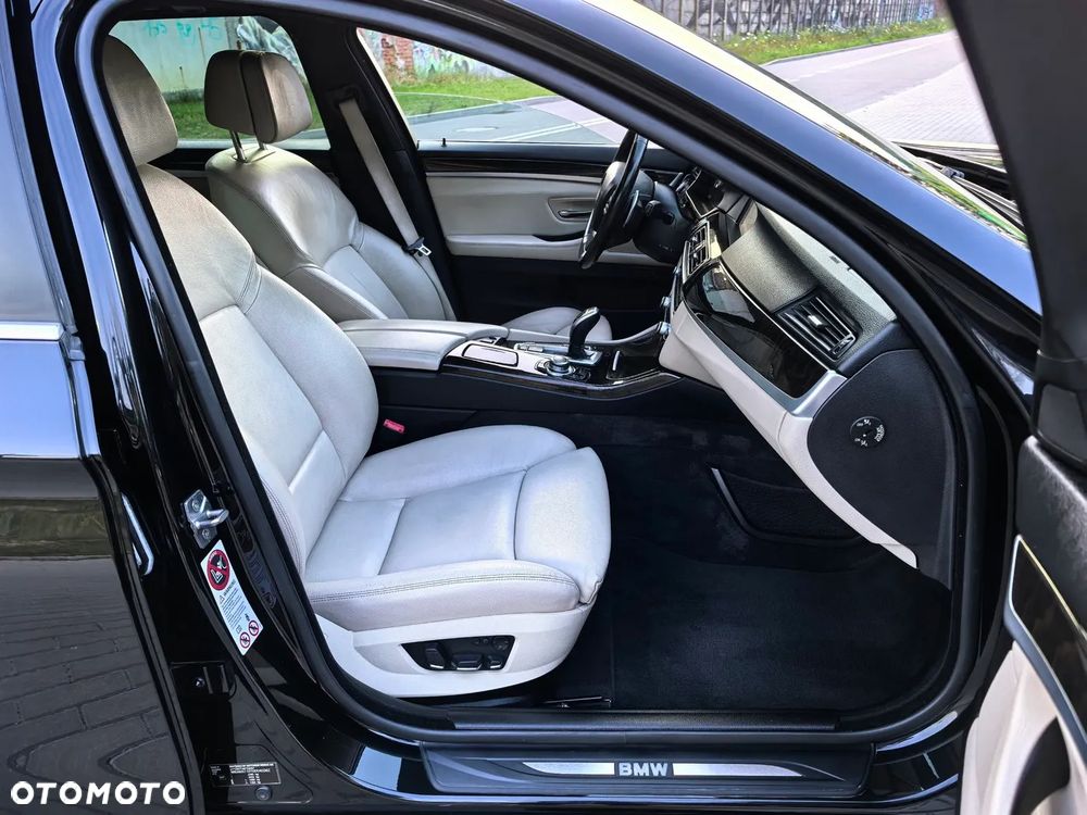 BMW Seria 5 520d - 15