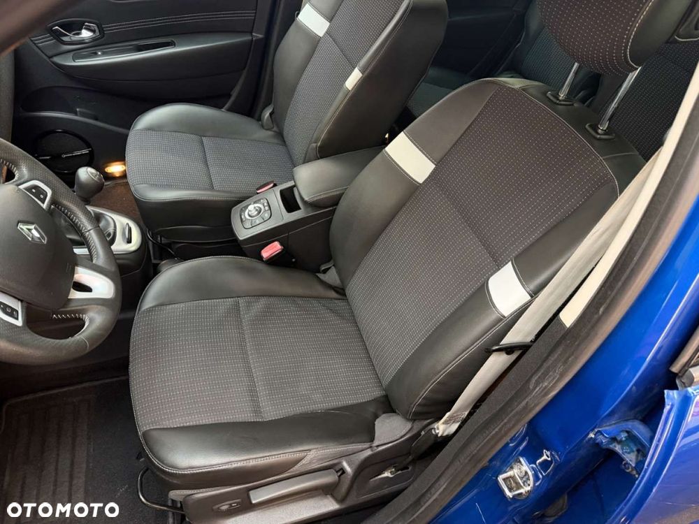 Renault Scenic - 22