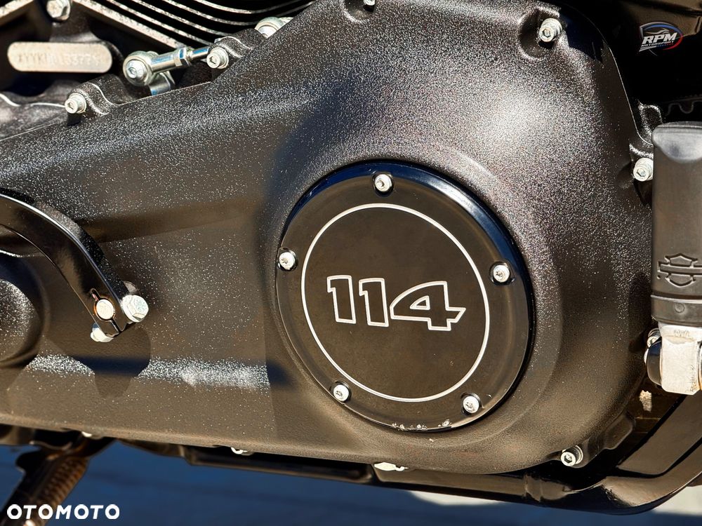 Harley-Davidson Softail Street Bob - 27