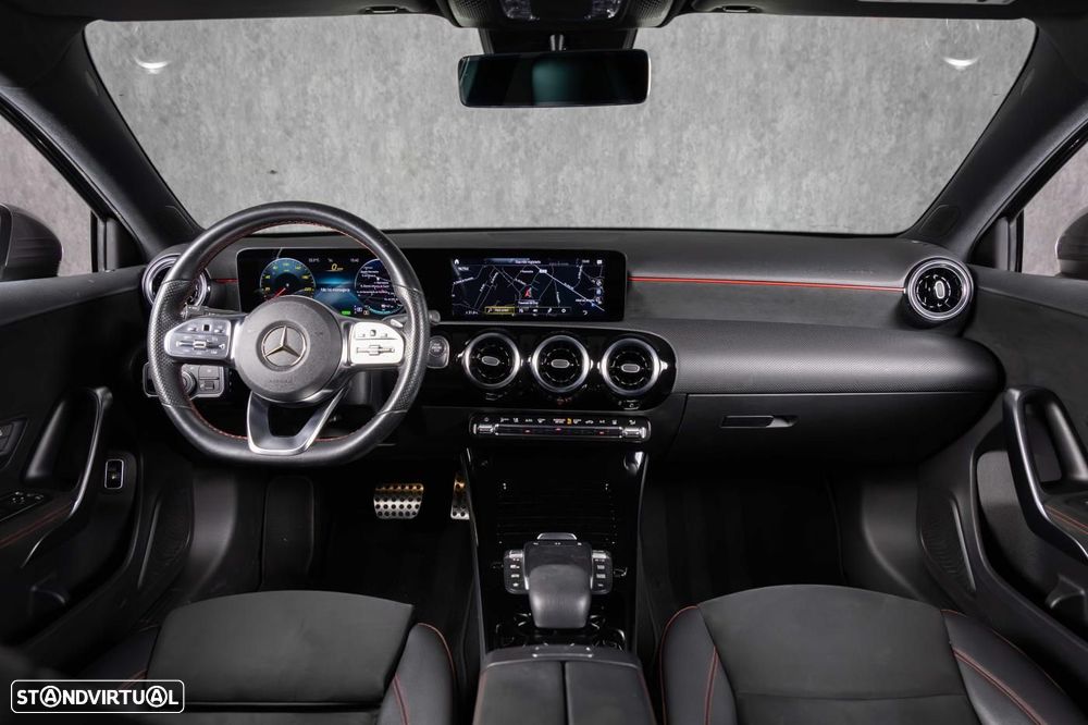 Mercedes-Benz A 250 e 8G-DCT AMG Line - 45
