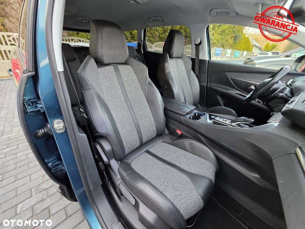 Peugeot 5008 - 26