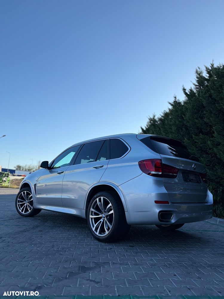 BMW X5 xDrive30d - 16