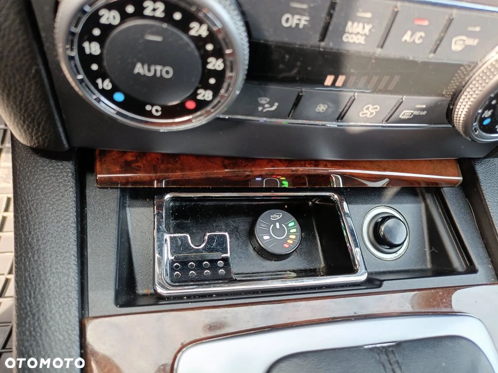 Mercedes-Benz GLK - 16