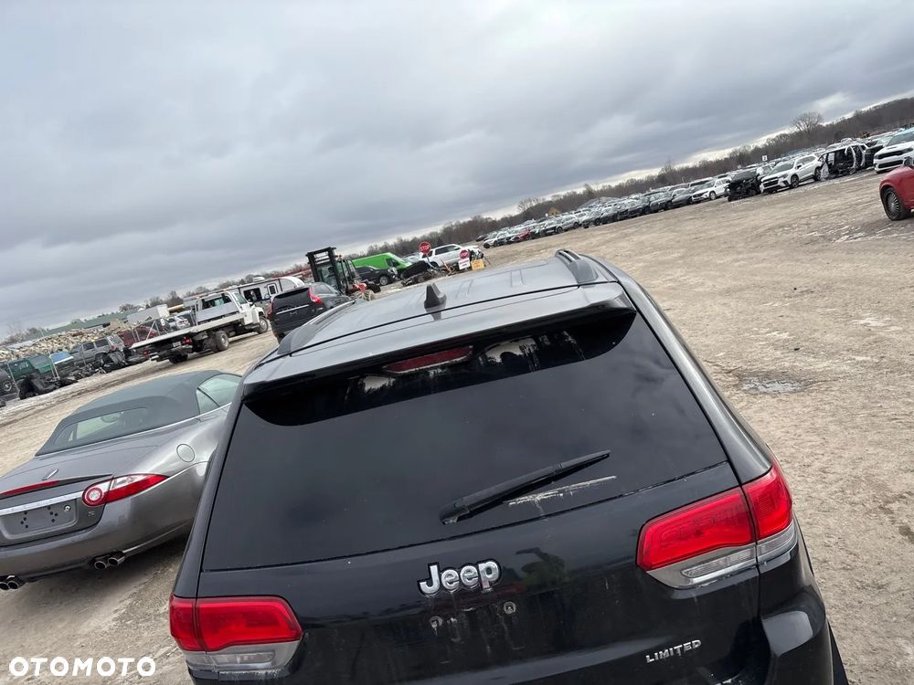 Jeep Grand Cherokee - 18