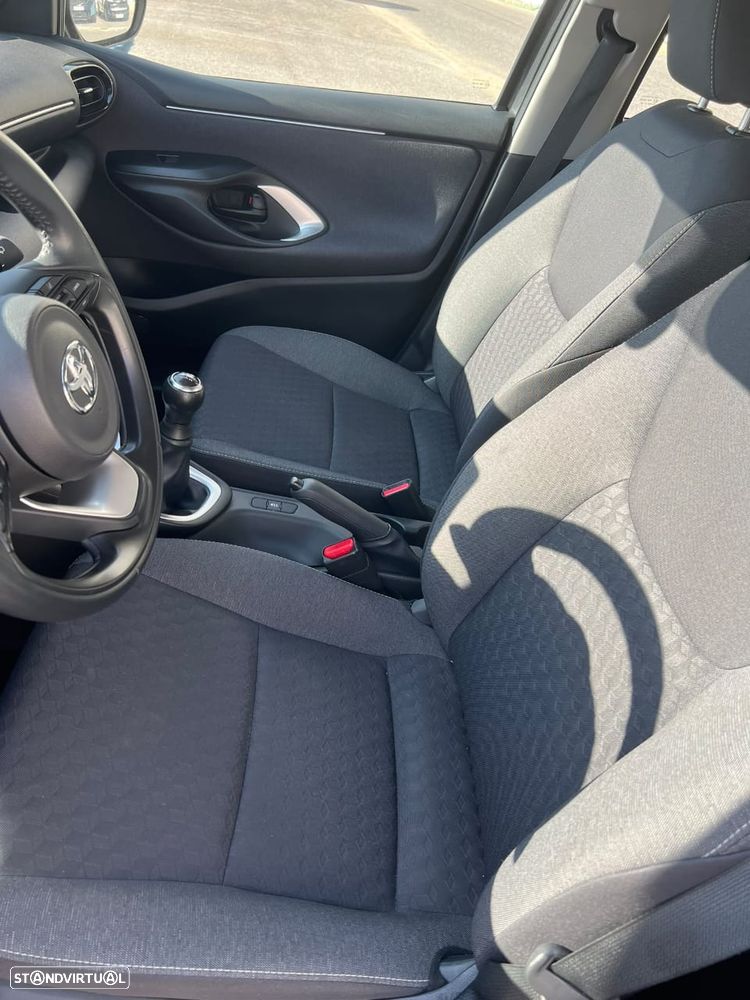 Toyota Yaris 1.0 VVT-i Comfort Plus - 5