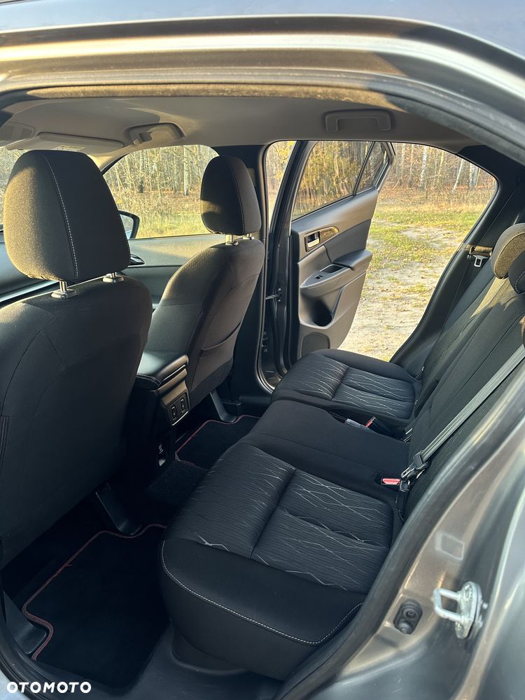 Mitsubishi Eclipse Cross 1.5 T GPF Intense - 13