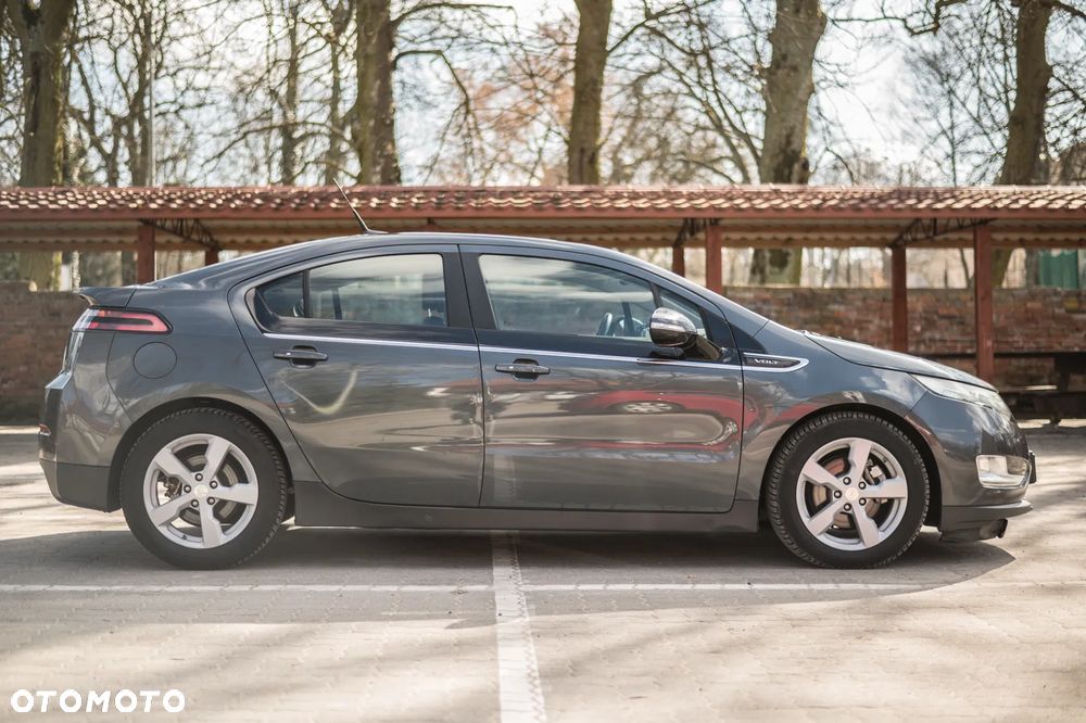 Chevrolet Volt Exclusive - 6