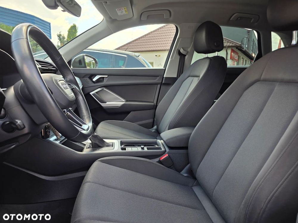 Audi Q3 35 TFSI S tronic - 27