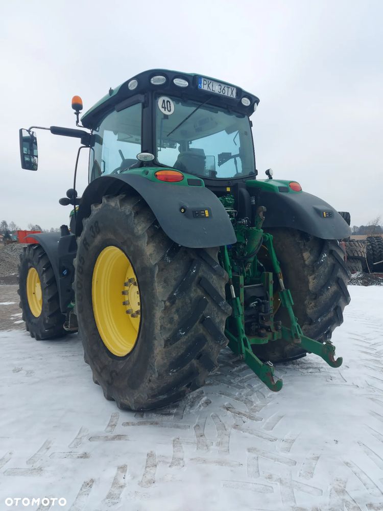 John Deere 6175R - 4