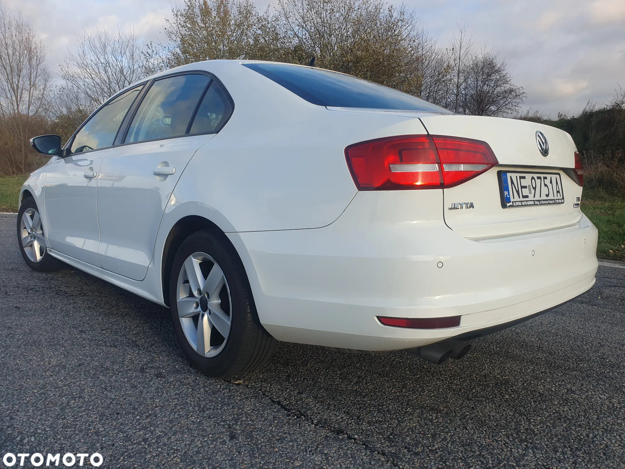Volkswagen Jetta 1.4 TSI BMT Comfortline - 12