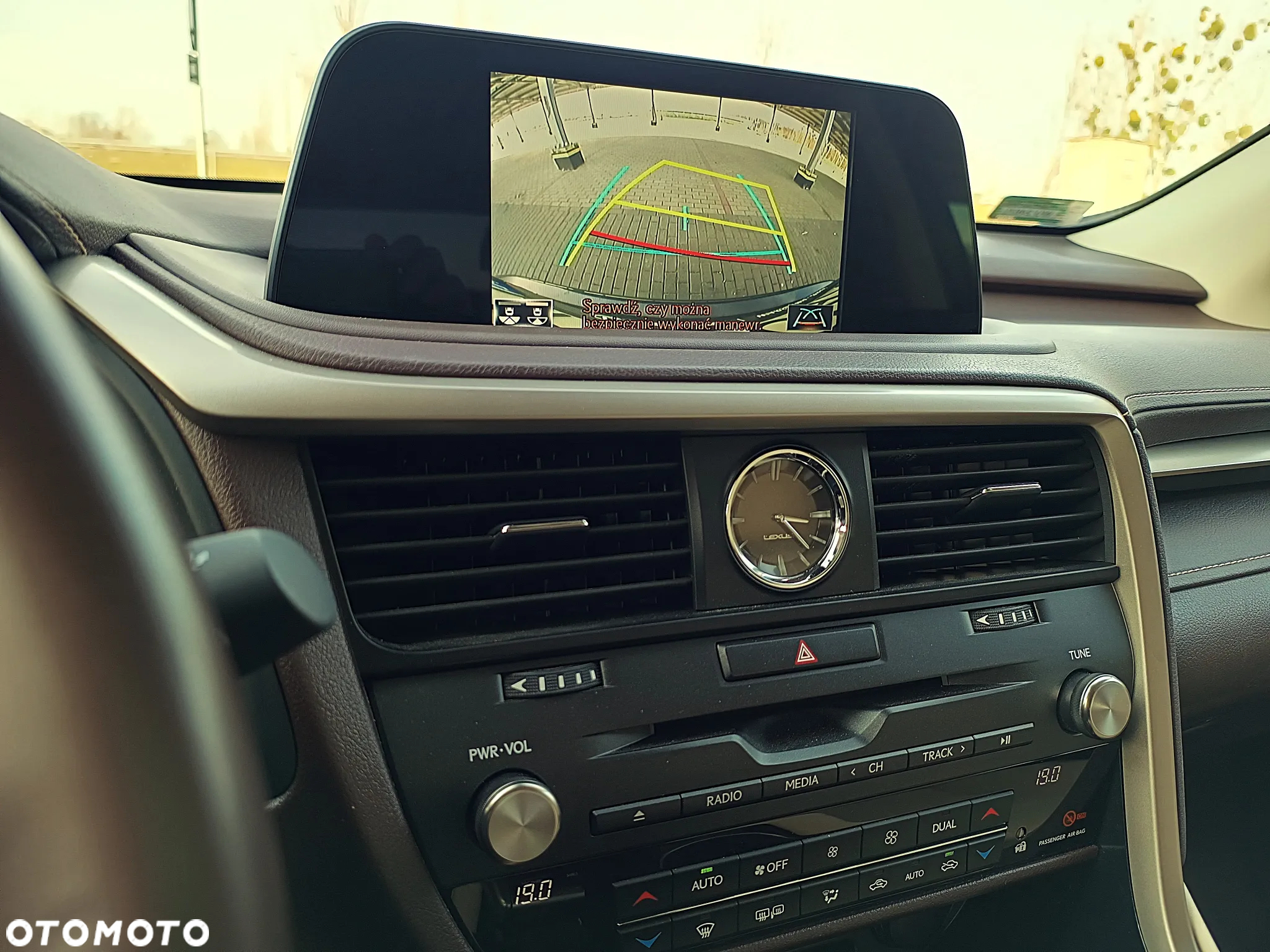 Lexus RX 300 Business Edition - 28