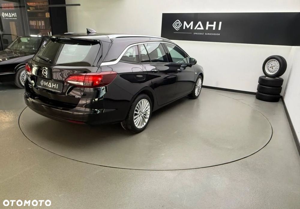 Opel Astra 1.6 D (CDTI) Start/Stop Innovation - 12