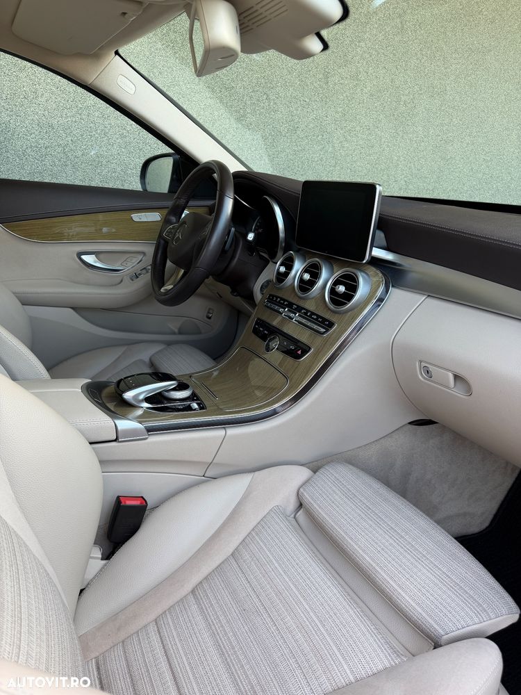 Mercedes-Benz C 250 (BlueTEC) d 7G-TRONIC Avantgarde - 7
