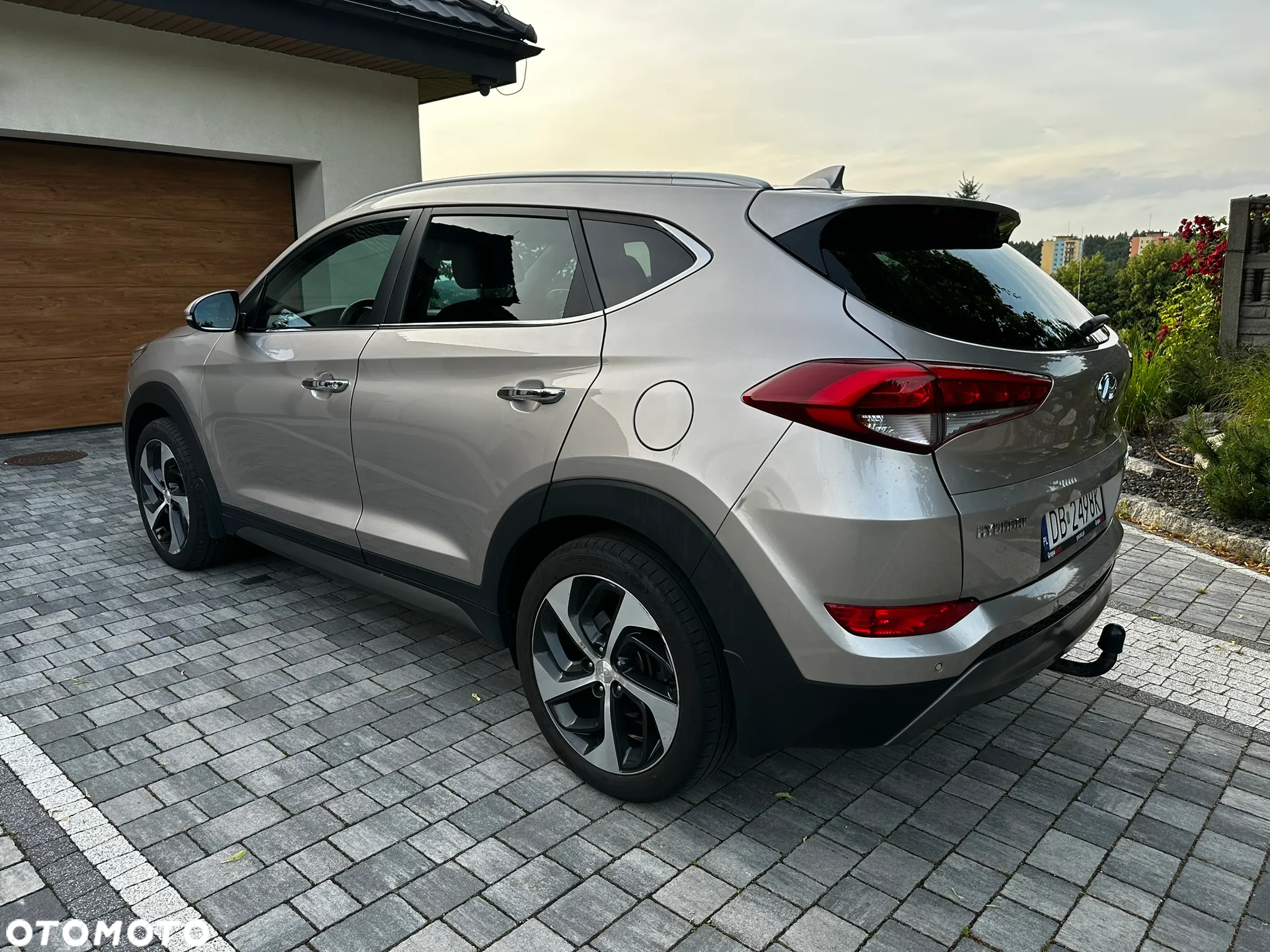 Hyundai Tucson 2.0 CRDI BlueDrive Style 2WD - 6