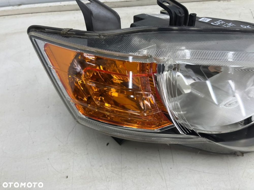 Lampa reflektor Mitsubishi Colt 6 VI Z30 LIFT 08-12r. PRAWA przednia ORYGINALNA prawy przód EUROPA - 5