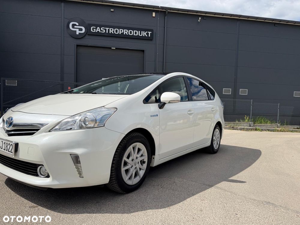Toyota Prius+ (Hybrid) Executive - 8