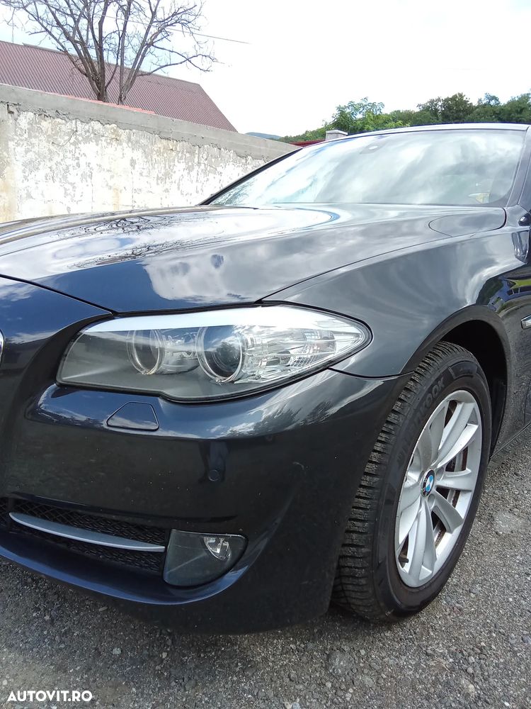 BMW Seria 5 520d Luxury Line - 10