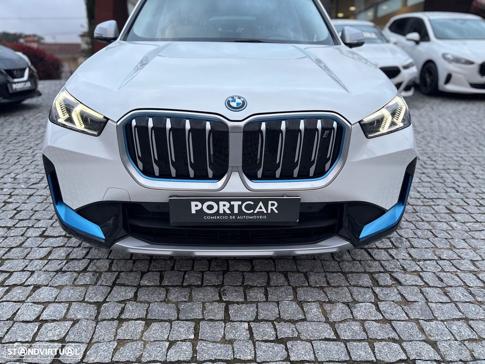 BMW iX1 xDrive30 xLine - 19
