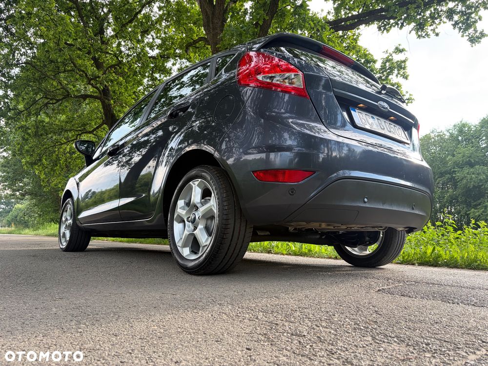Ford Fiesta 1.4 Titanium - 20