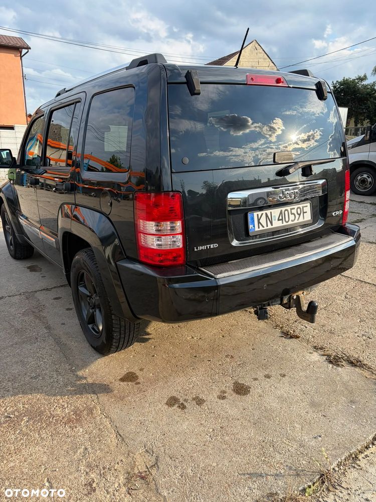 Jeep Cherokee - 4