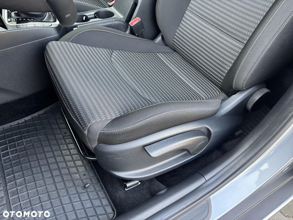 Kia XCeed 1.5 T-GDI M DCT - 12