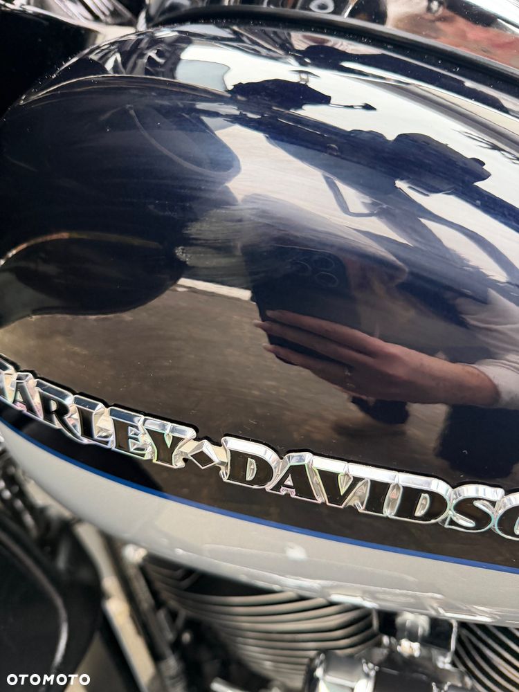 Harley-Davidson Touring Electra Glide - 26