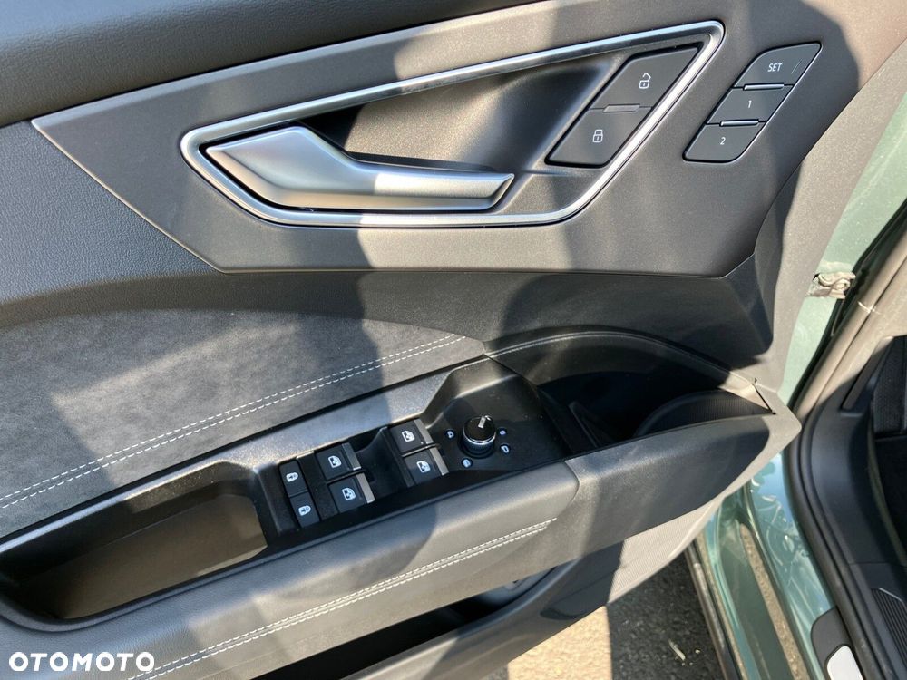 Audi Q4 e-tron 45 82kWh S Line - 22
