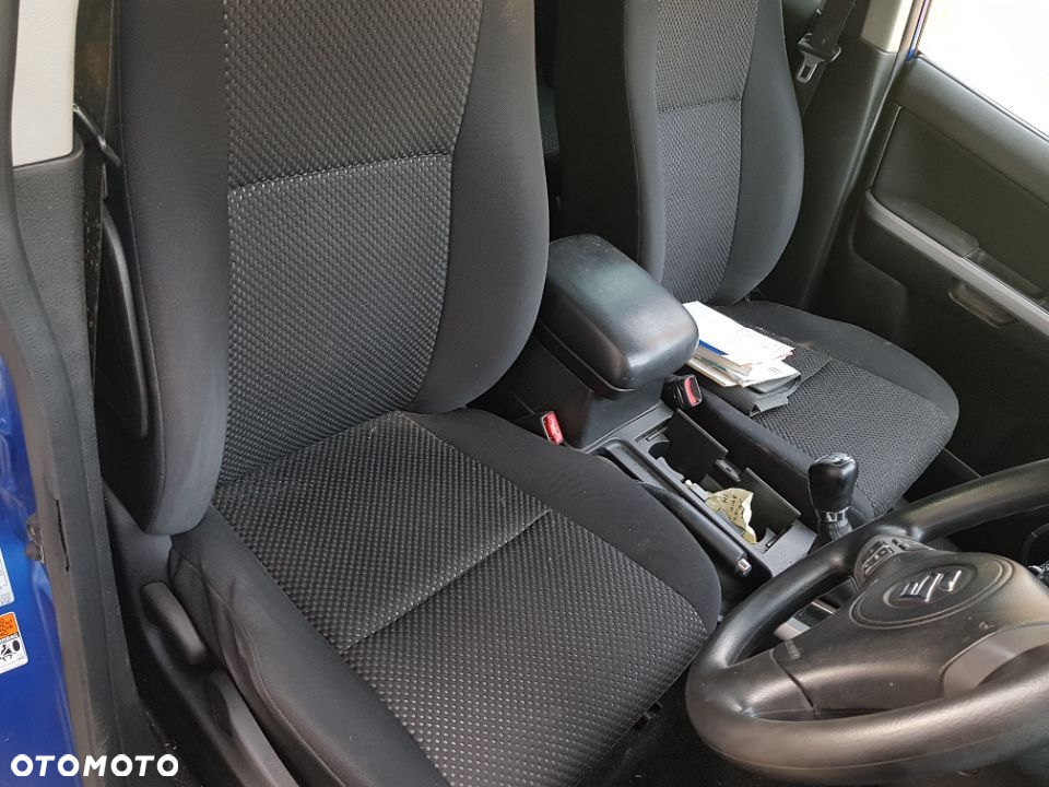 grand vitara 1,9ddis, 142k mil, kod koloru zcw - 10