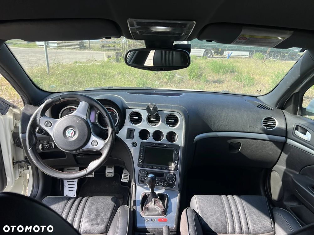 Alfa Romeo 159 2.4 JTDM 20V DPF Q4 ti - 18