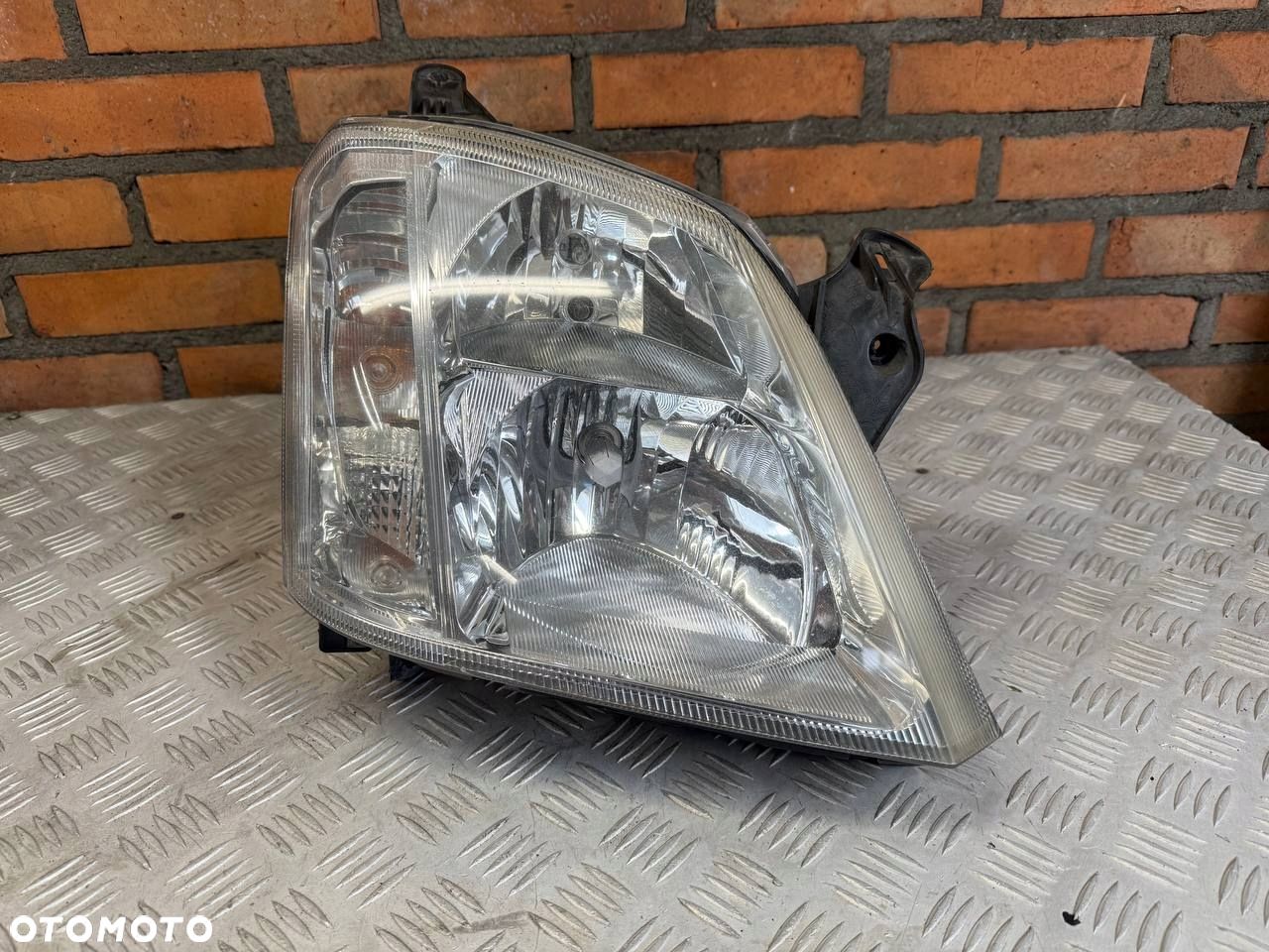 OPEL MERIVA A LAMPA PRZÓD PRZEDNIA PRAWA EUROPA 93321053 - 1