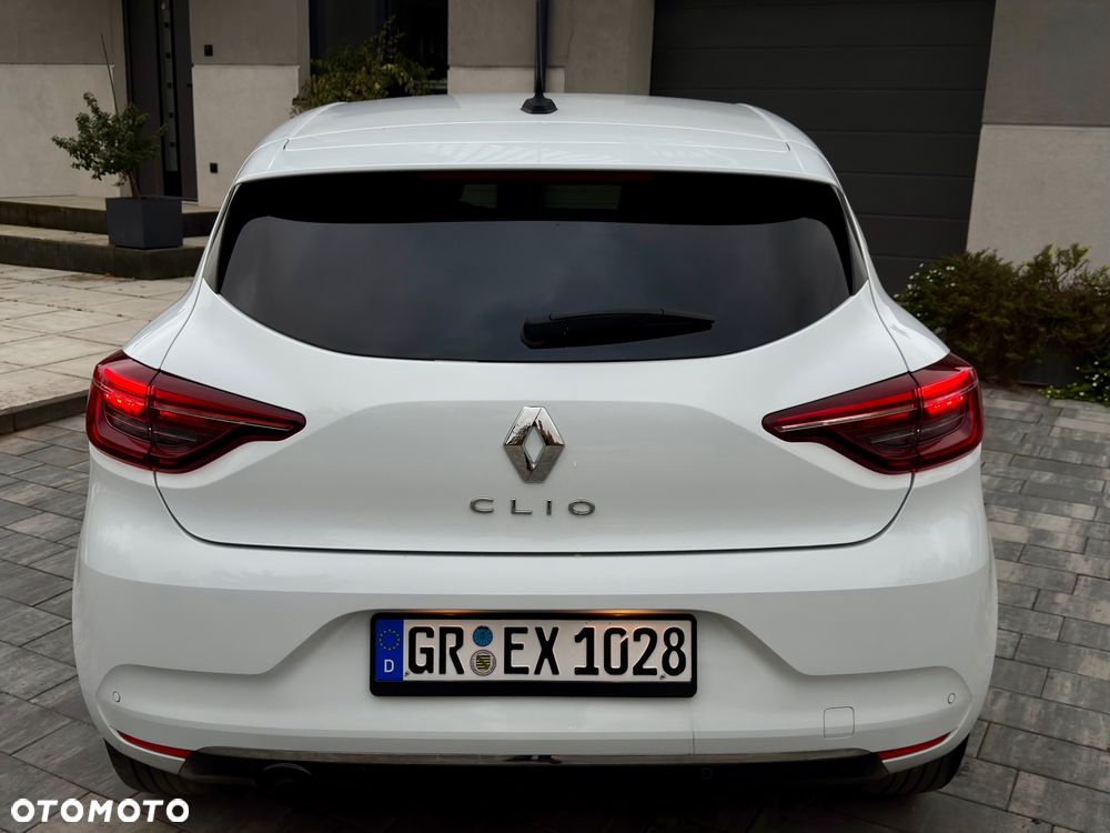 Renault Clio TCe 100 INTENS - 12
