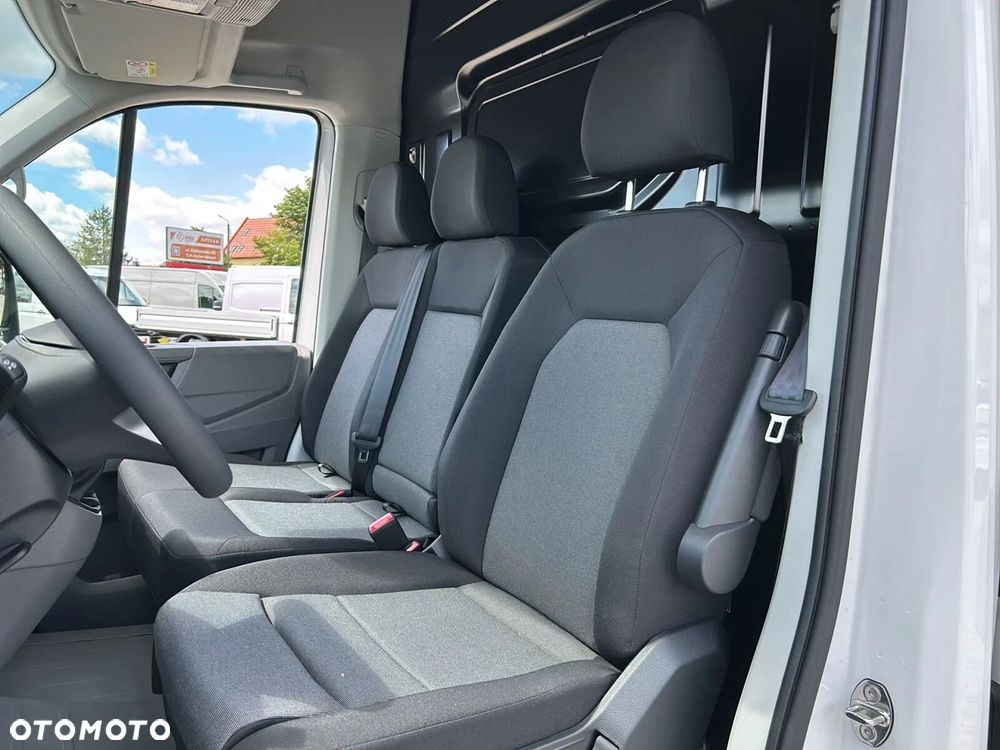 Volkswagen Crafter 35 Furgon L3H3, 2.0TDI 177KM, Wysoki dach, r.o. 3640 - 14