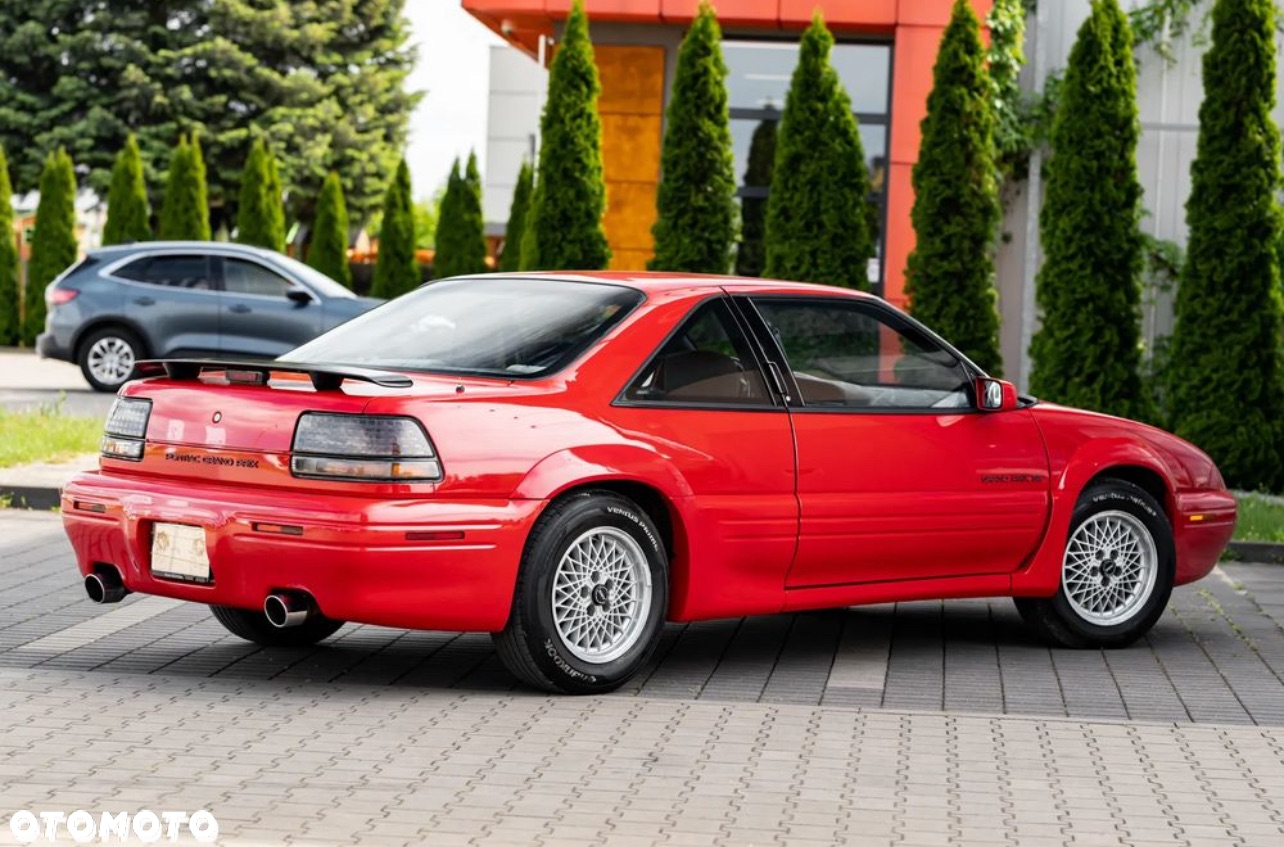 Pontiac Grand-Prix SE - 10