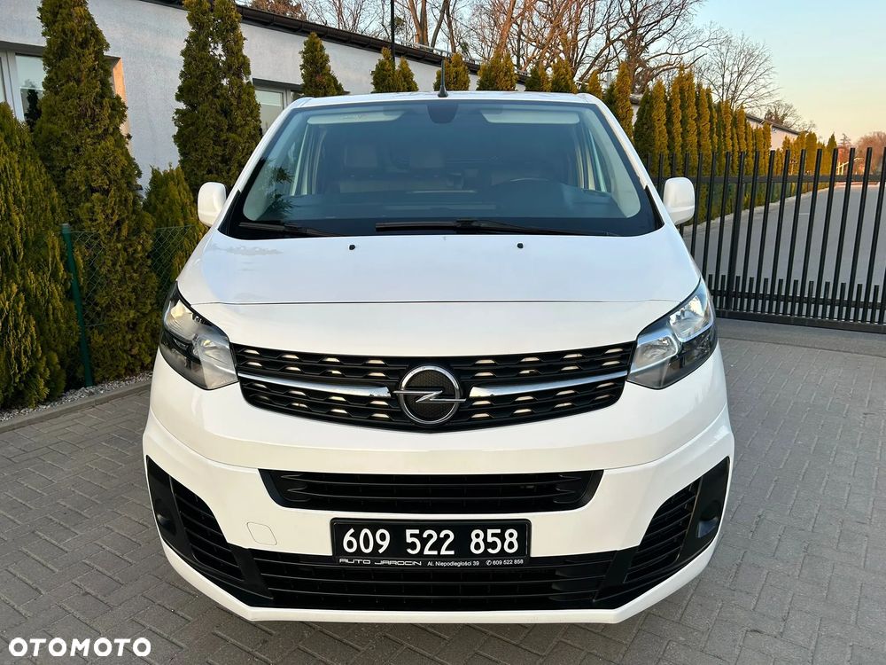 Opel Vivaro - 12