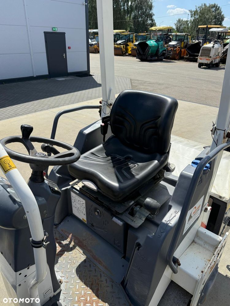 Hamm HD 12i VV - 17
