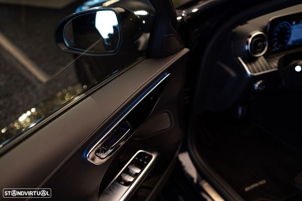 Mercedes-Benz C 300 e AMG Line - 17