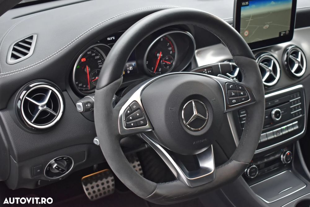 Mercedes-Benz A 220 4MATIC Aut. - 13